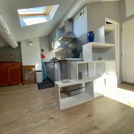 Aurore アパート カルカソンヌ